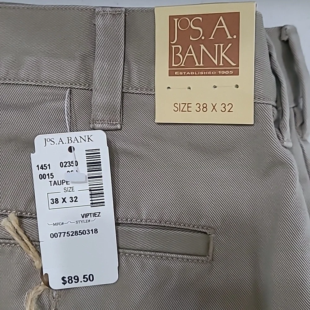 NWT Jos A Banks men's flat front khaki pants size 38x32